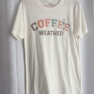 Womens Graphic Tee Bundle Size M